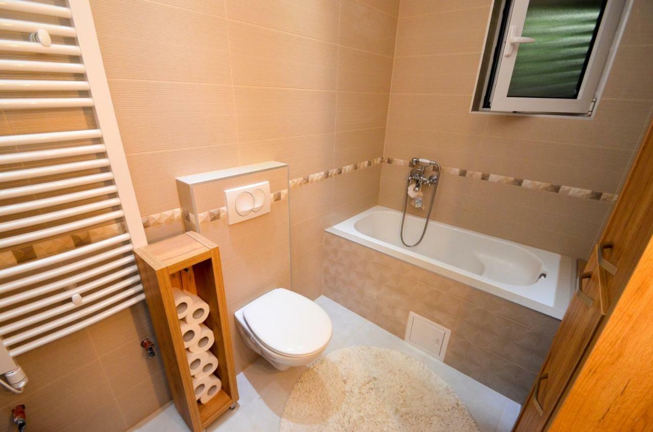Apartment Radulovic Cattaro Esterno foto